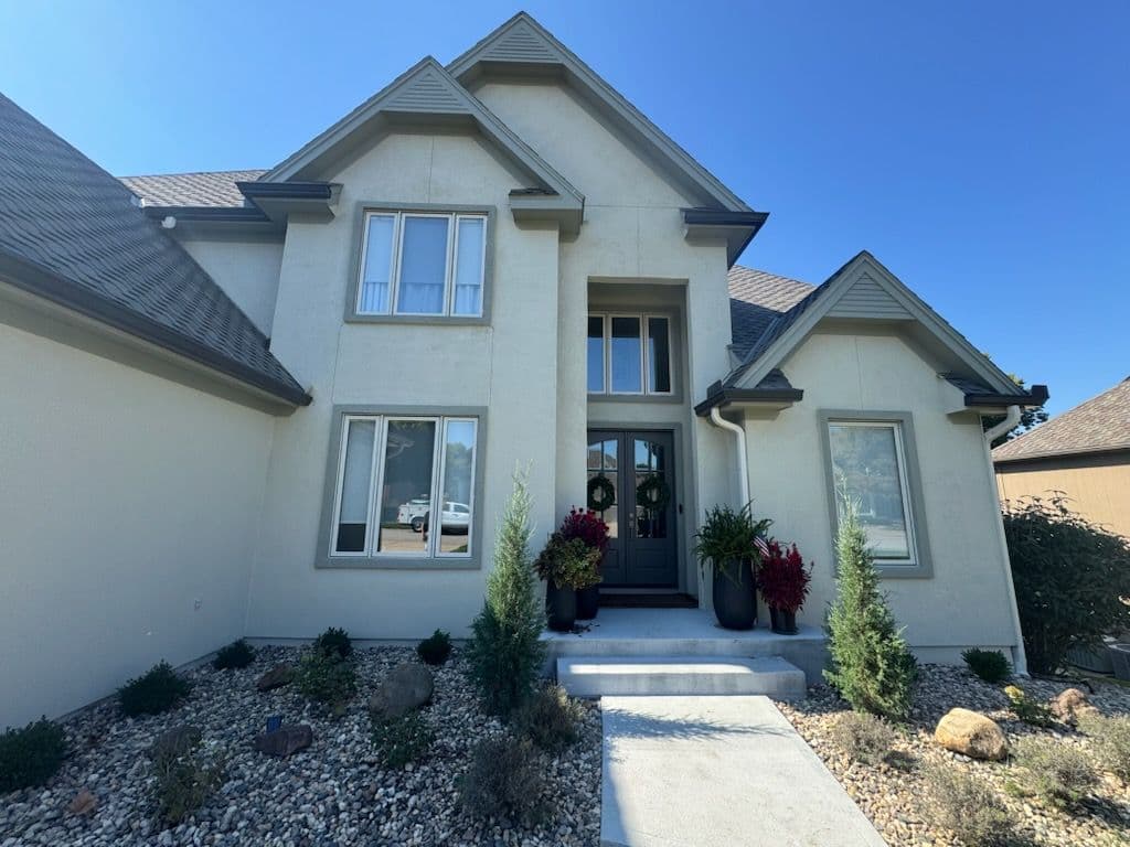 Stone Accent Beauty in Midtown image