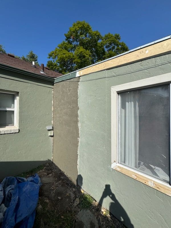 Gallery photos for Expert Stucco Repair Restores Home Value: Image #1